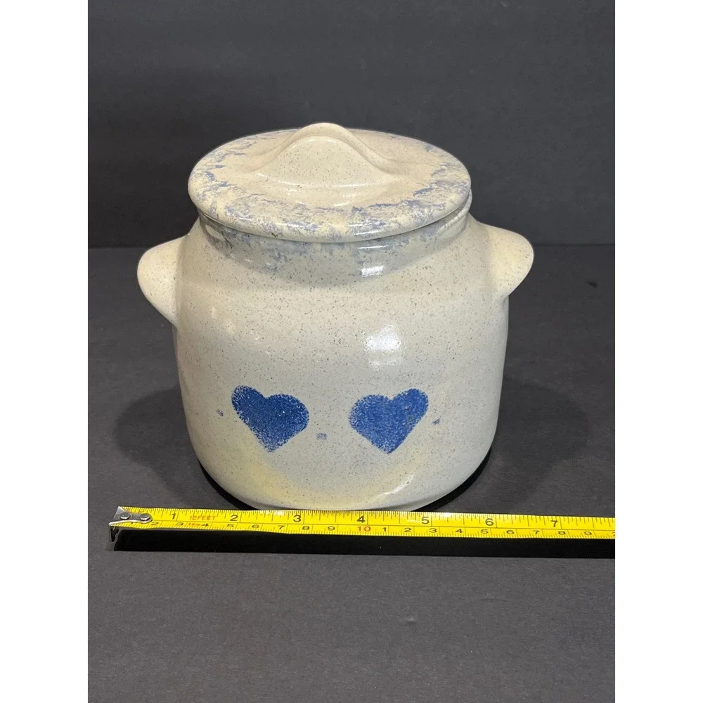 Vintage Stoneware Bean Pot Crock with Lid Blue Hearts Sponged Cream Ceramic